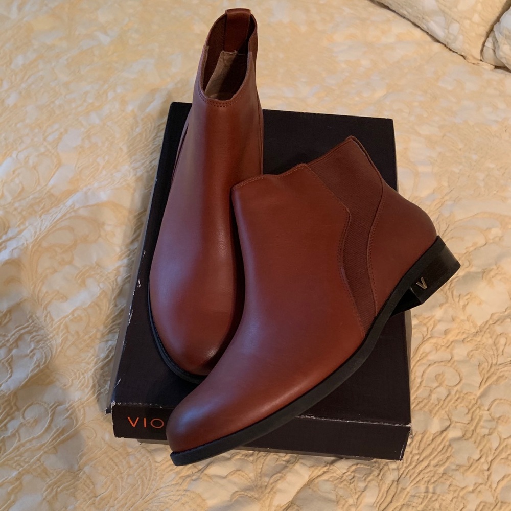 Vionic Thatcher women’s boot